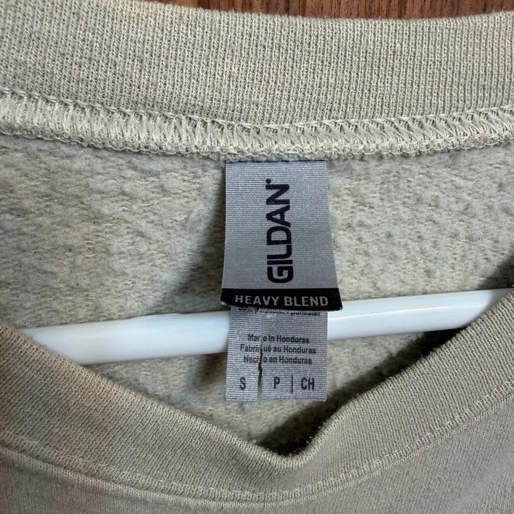 Gildan Beige Sweatshirt with Sun and Floral Design - Picture 4 of 4